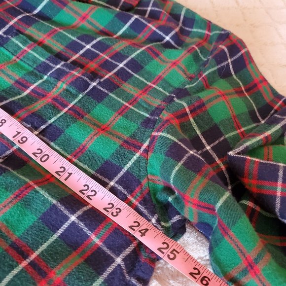 L.L. Bean. 2 Piece Pajama Set LG - Picture 9 of 11